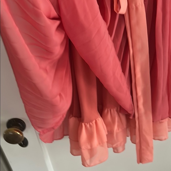 Pink Sleeveless Mini Sundress for Casual Occasions - Picture 4 of 6